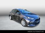 Toyota Yaris 1.5 VVT-i Hybrid 85kW Dynamic e-CVT | Navigatie, Auto's, Automaat, Stof, Gebruikt, Overige brandstoffen