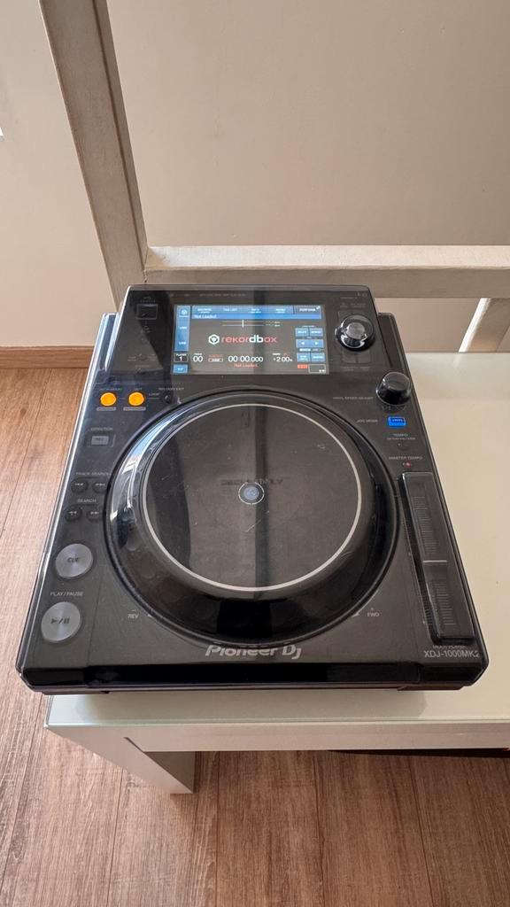 Pioneer xdj 1000 mk2 & djm 450, Musique & Instruments, DJ sets & Platines, Utilisé, Pioneer, Enlèvement