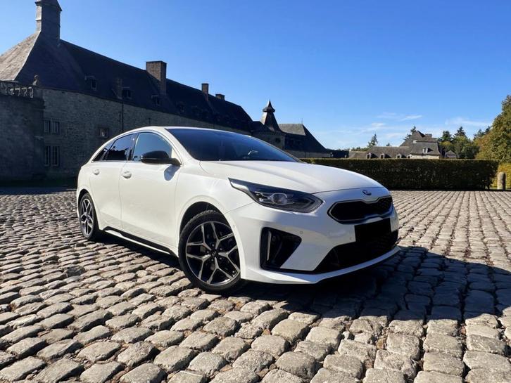 Kia ProCeed 1.6 CRDi 136ch GT-Line - Carplay - JBL - Caméra, Auto's, Kia, Particulier, (Pro) Cee d, 4x4, ABS, Achteruitrijcamera