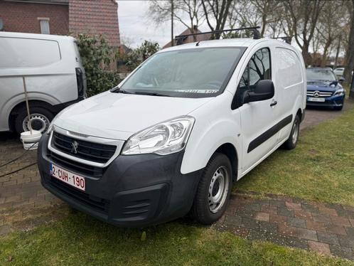 Peugeot Partner L2 lang 3 zitplaatsen 2018, Auto's, Bestelwagens en Lichte vracht, Bedrijf, Te koop, ABS, Airbags, Alarm, Bluetooth