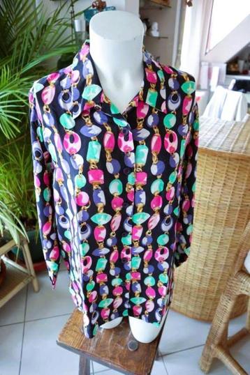 leuk kleurrijke vintage dressing blouse/overhemd beschikbaar voor biedingen