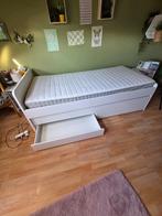 Bed met laden, Huis en Inrichting, Ophalen, Zo goed als nieuw