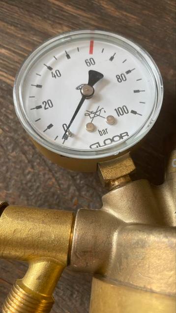 Central pressure regulator CO2 / argon