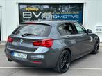 BMW 120i Automaat M Pack - ALARM - LEDER - LED - Shadow Line, Auto's, BMW, Automaat, Parkeersensor, 4 cilinders, Leder