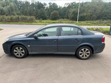 Export! Opel Vectra C 1.9 diesel met defect disponible aux enchères