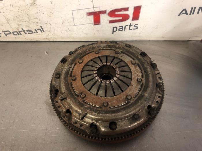 Koppelingsset (compleet) van een Volkswagen Golf, Auto-onderdelen, Transmissie en Toebehoren, Volkswagen, Gebruikt, 3 maanden garantie