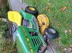 Zitmaaier trekker john deere, Tuin en Terras, Zitmaaiers, Ophalen, Zo goed als nieuw