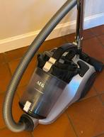 Aspirateur sans sac AEG, Enlèvement, Comme neuf, Réservoir, Aspirateur