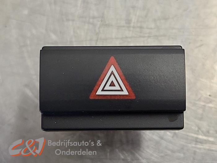 Paniekverlichtings Schakelaar van een Peugeot Expert, Auto-onderdelen, Dashboard en Schakelaars, Peugeot, Gebruikt, 3 maanden garantie
