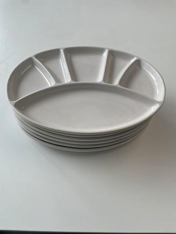 Fondueborden beschikbaar voor biedingen