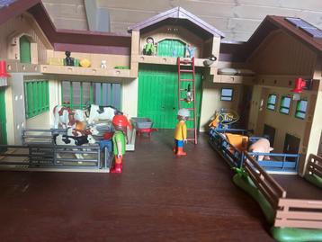 PLAYMOBIL - boerderij met silo  beschikbaar voor biedingen