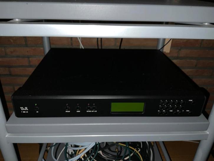 T+A T1000 AC tuner zwart, Audio, Tv en Foto, Tuners, Gebruikt, Analoog, Ophalen