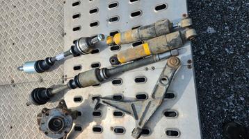 Peugeot 205 rally chassis onderdelen  beschikbaar voor biedingen