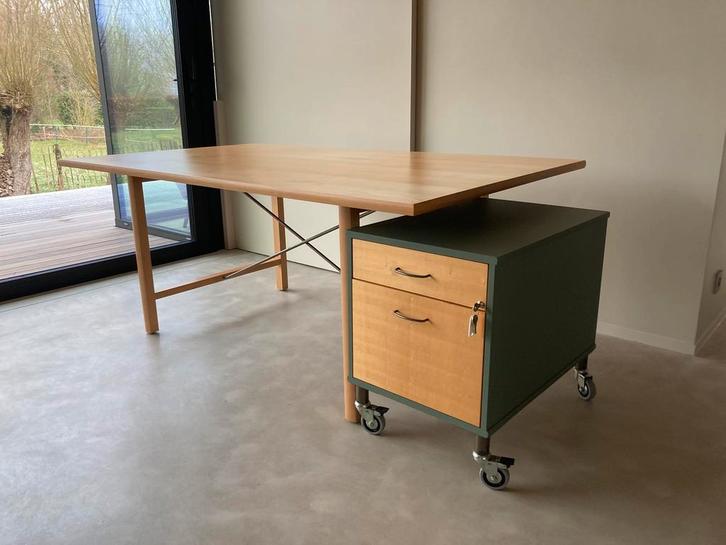 Bureau Ikea Nordisk 1994 avec meuble à tiroirs et chaise., Maison & Meubles, Bureaux, Utilisé, Bureau, Enlèvement