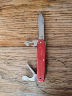 Elsener Schwyz 64 rood soldatenmes, Ophalen of Verzenden, Zo goed als nieuw