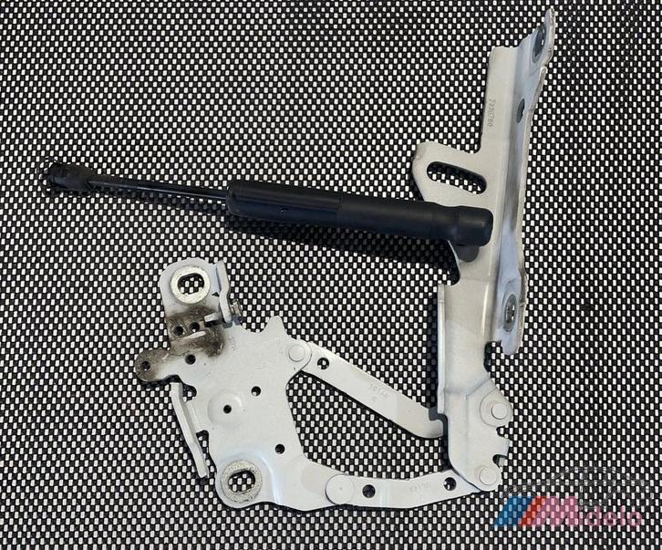 BMW F31 MOTORKAP SCHARNIER RECHTS 13989610, Auto-onderdelen, Carrosserie, BMW, Gebruikt, Ophalen of Verzenden