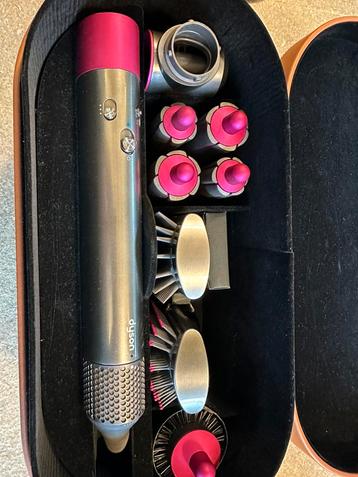 Sèche-cheveux Dyson avec étui, Envoi, Sèche-cheveux