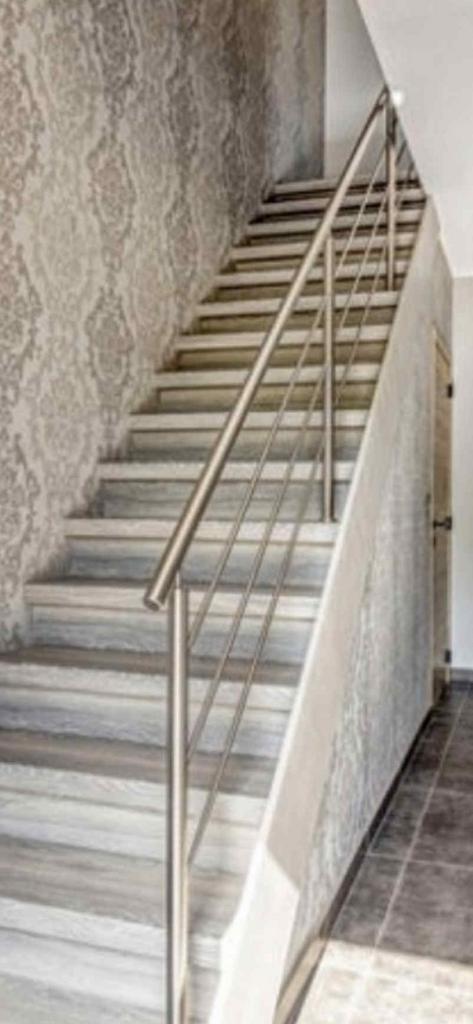 Inox trapleuning / balustrade   (reeds gedemonteerd), Doe-het-zelf en Bouw, Ladders en Trappen, Zo goed als nieuw, Trap, Ophalen