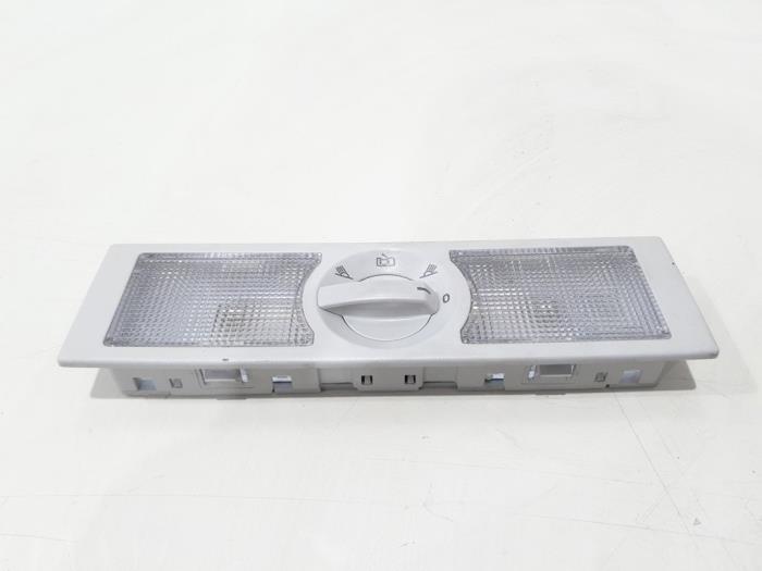 Eclairage intérieur arrière d'un Renault Grand Espace, Autos : Pièces & Accessoires, Éclairage, Renault, Utilisé, 3 mois de garantie