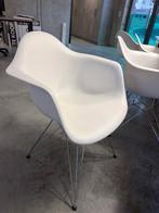 8 stoelen, Huis en Inrichting, Stoelen, Ophalen, Kunststof, Gebruikt, Wit