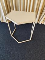 Tafeltje - set van 3, Huis en Inrichting, Tafels | Bijzettafels, Ophalen, Gebruikt, Metaal of Aluminium, 55 tot 75 cm