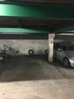Overdekte autostaanplaats te huur in Merksem, Auto diversen, Autostaanplaatsen en Garages