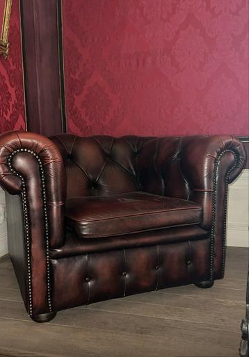 Chesterfield clubzetel in nieuwstaat beschikbaar voor biedingen