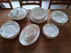 eetservies Boch, Huis en Inrichting, Ophalen, Zo goed als nieuw, Compleet servies