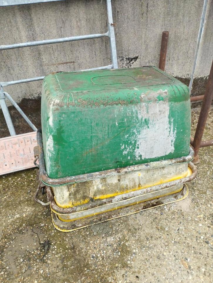 3 x Mortelkuip met ogen voor torenkraan bouwkraan 200 liter, Doe-het-zelf en Bouw, Overige Doe-Het-Zelf en Bouw, Gebruikt, Ophalen