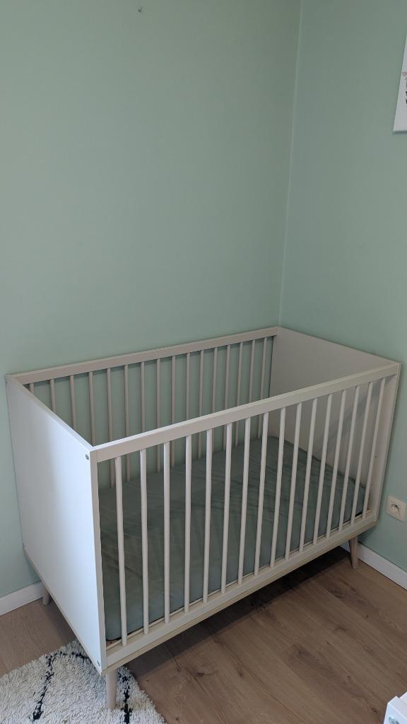 Kinder/baby bed set (merk Quax), Kinderen en Baby's, Kinderkamer | Bedden, Gebruikt, Minder dan 140 cm, Minder dan 70 cm, Lattenbodem