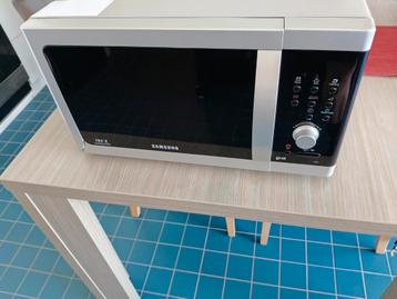 Samsung microgolf, Elektronische apparatuur, Microgolfovens, Ophalen, Gebruikt, Microgolfoven, Draaiplateau