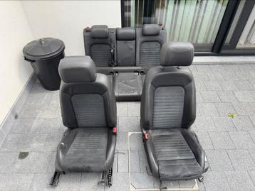 VW Passat interieur B8 beschikbaar voor biedingen