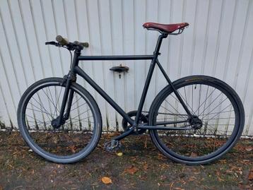 Snelle fiets fixie beschikbaar voor biedingen