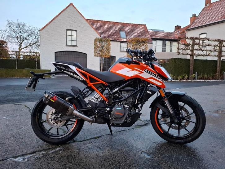 Ktm duke 125CC Autorijbewijs bestuurbaar, Motoren, Motoren | KTM, Particulier, Naked bike, 11 kW of minder, 1 cilinder, Ophalen