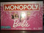 MONOPOLY BARBIE, Cinq joueurs ou plus, Enlèvement ou Envoi, Utilisé