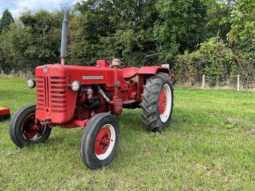 Tracteur McCormick D-432 Oldtimer