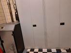 Stalen kasten wegens verhuizing te koop, Ophalen