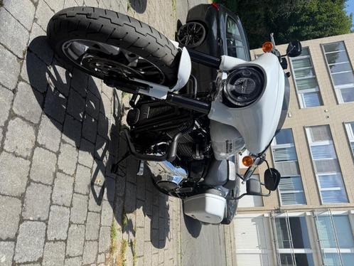 Witte Harley davidson sport glide, Motoren, Motoren | Harley-Davidson, Particulier, Toermotor, meer dan 35 kW, 4 cilinders, Ophalen