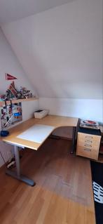 Bureau met stoel en kastje, Enlèvement