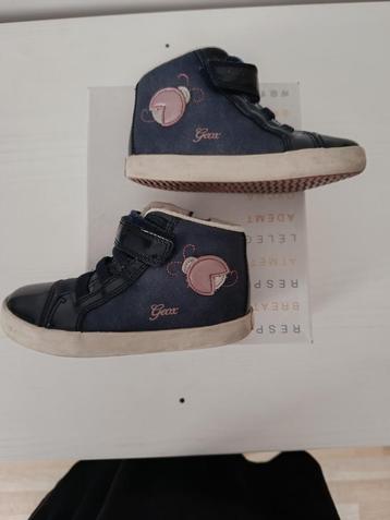 Chaussures enfant T.25 GEOX