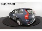 Volvo XC90 D4 MOMENTUM GEARTRONIC - NAVI - 7 PLAATSEN, Auto's, Volvo, Euro 6, Blauw, 7 zetels, Diesel