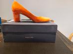 Pumps van LES AUTRES maat 40, Kleding | Dames, Schoenen, Ophalen of Verzenden, Zo goed als nieuw