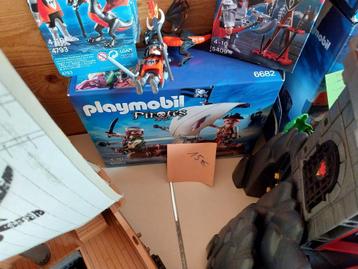 Playmobil piraten 6682 beschikbaar voor biedingen