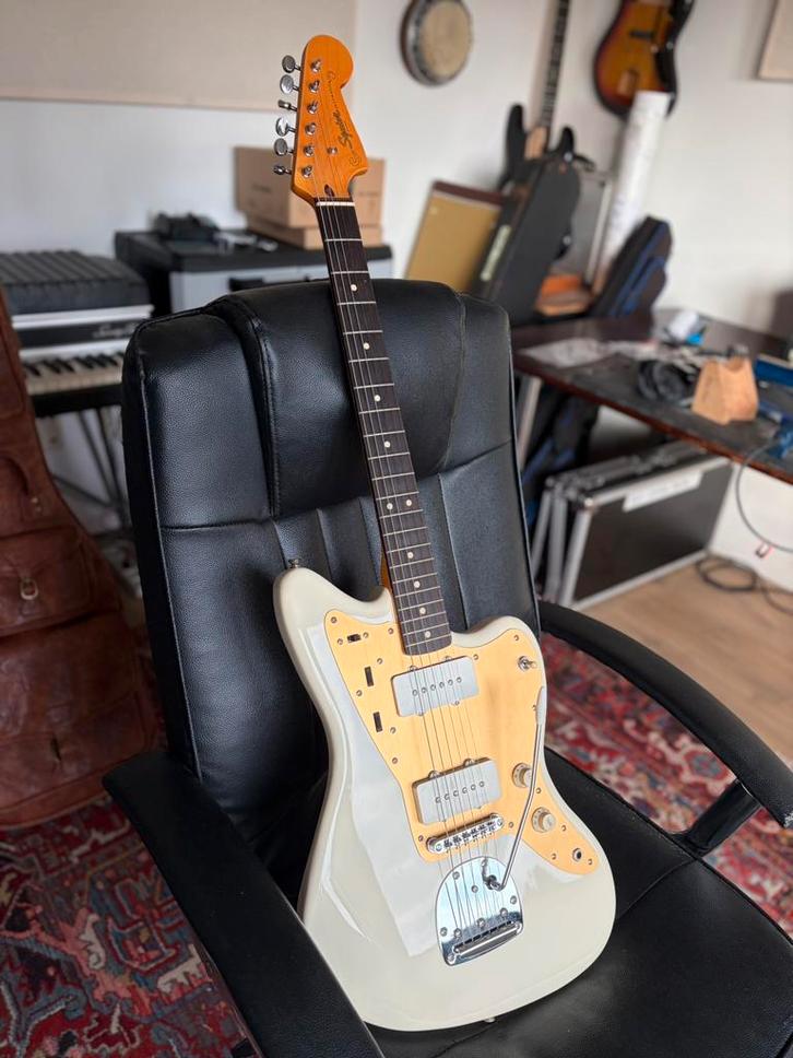 Squier JMJM - Jay Mascis Jazzmaster, Muziek en Instrumenten, Snaarinstrumenten | Gitaren | Elektrisch, Zo goed als nieuw, Ophalen