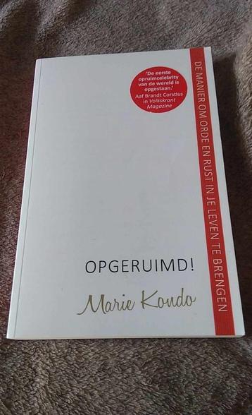 Opgeruimd Marie Kondo beschikbaar voor biedingen