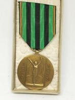 Medaille voor officieren van de Nationale Veteranenfederatie, Verzamelen, Verzenden, Landmacht, Lintje, Medaille of Wings