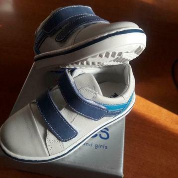 Kinderschoenen woeffies maat 25 beschikbaar voor biedingen