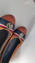 Ballerines Tommy Hilfiger – Daim camel – Très bon état – Tai, Vêtements | Femmes, Enlèvement, Rouge, Ballerines