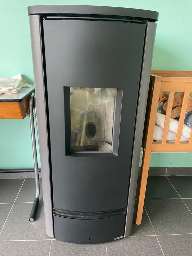 Pelletkachel, Doe-het-zelf en Bouw, Verwarming en Radiatoren, Zo goed als nieuw, Overige typen, Minder dan 200 watt, 80 cm of meer
