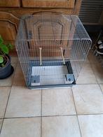 Vogelkooi verkoop wegens geen gebruik, Dieren en Toebehoren, Vogels | Hokken en Kooien, Ophalen, Gebruikt, Aluminium, Vogelkooi